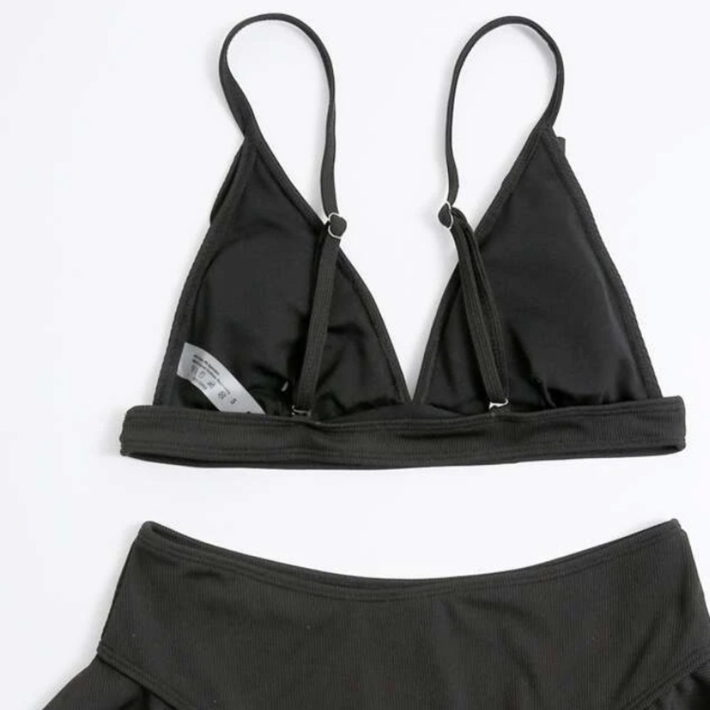 Ruffle Trim Bikini Swimsuit - Picture 4 of 4